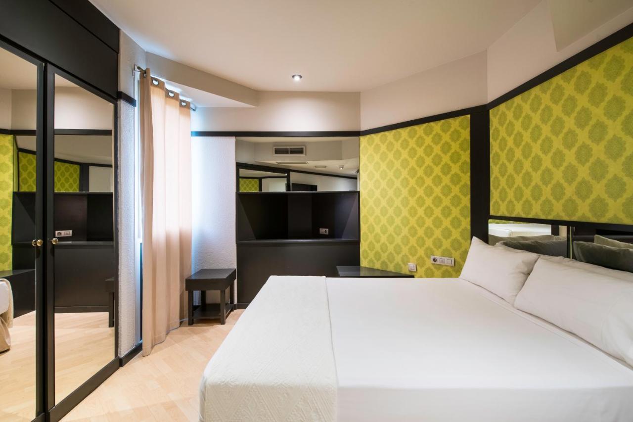 Gavà Hotel Punt 14 מראה חיצוני תמונה